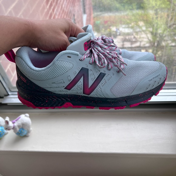 New Balance Womens Fuelcore Nitrel V1 WTNTRRL1 Gray Running Shoes Sneakers Sz 8 - Picture 9 of 11